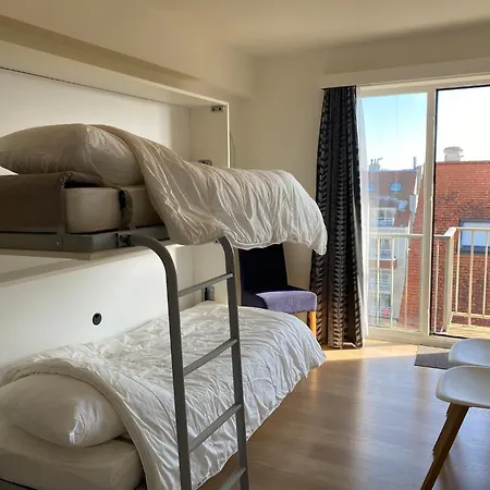 In With Stunning Sea Views, Cleaning Included